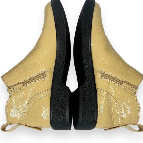 FRANCO SARTO Jellisa‎ Tan Round Toe Ankle
Chelsea Boots Size 7.5 - Picture 6 of 12